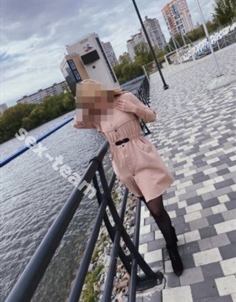 Оля